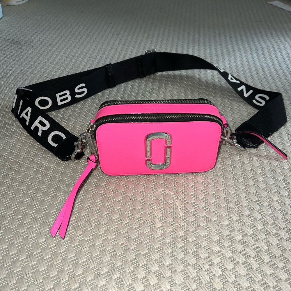 Marc Jacobs Pink Snapshot Crossbody Bag